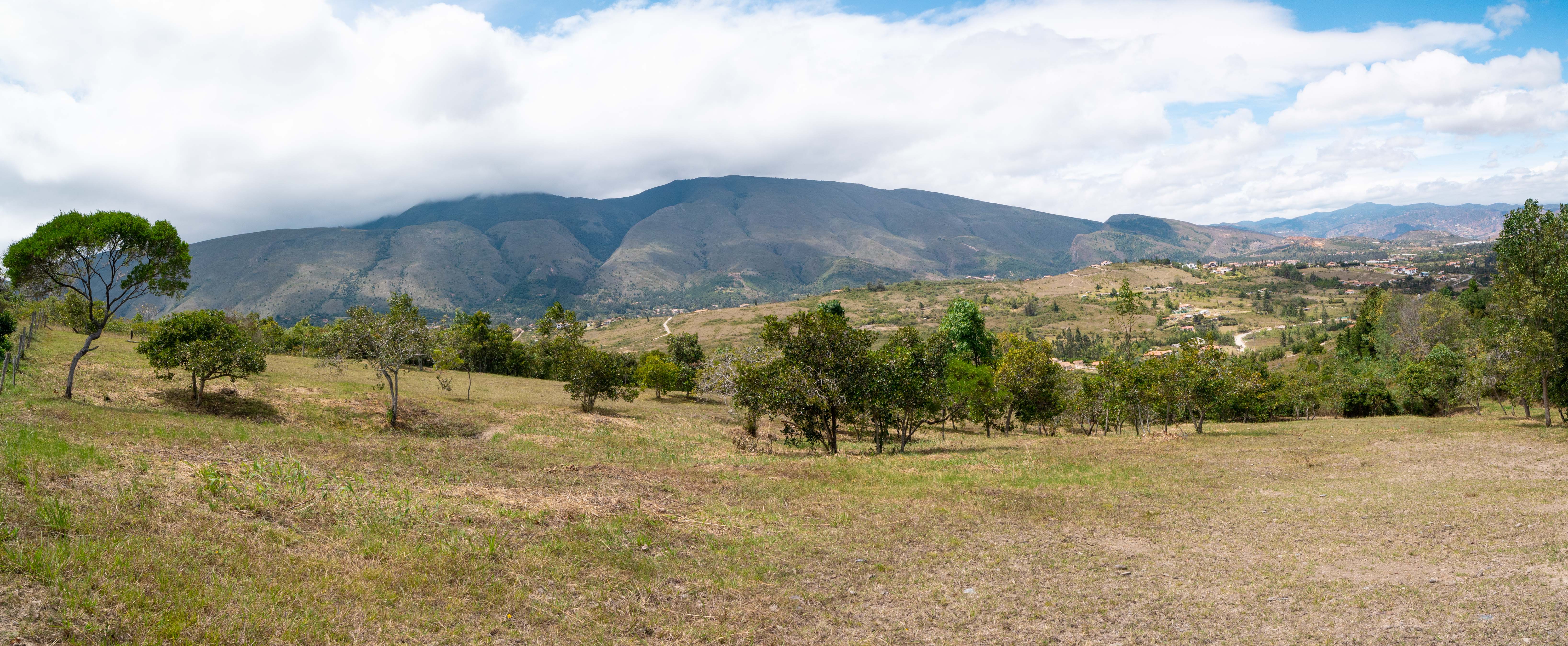 Vista del valle de Villa de Leyva desde el lote